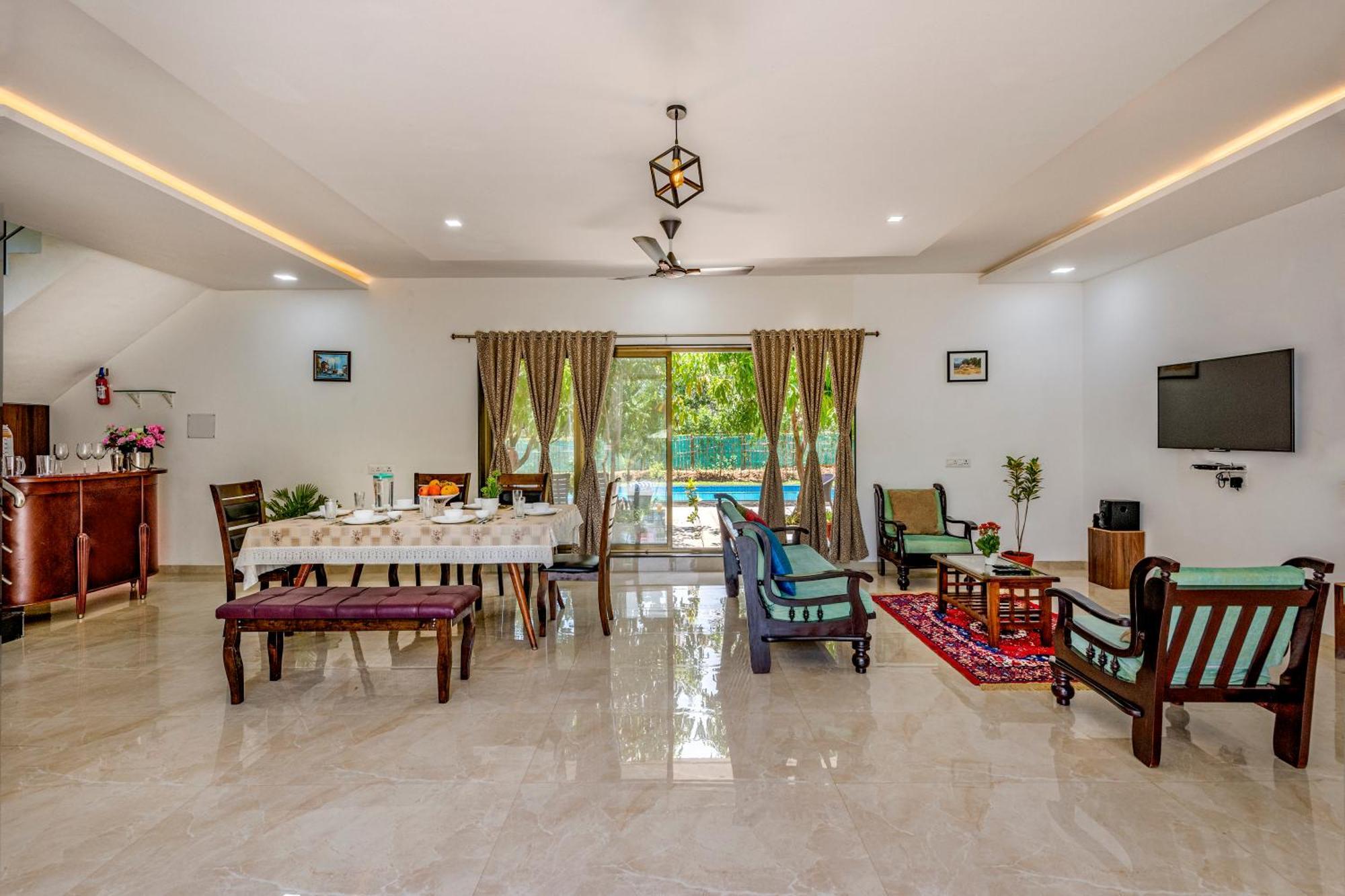 Saffronstays Lakeview Nivara - Farm Stay Villa With Private Pool Near Пуна Экстерьер фото